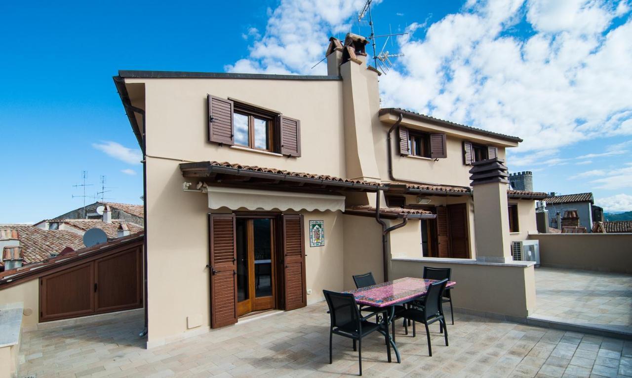 Casa Vacanza La Piazza Orvinio Ngoại thất bức ảnh